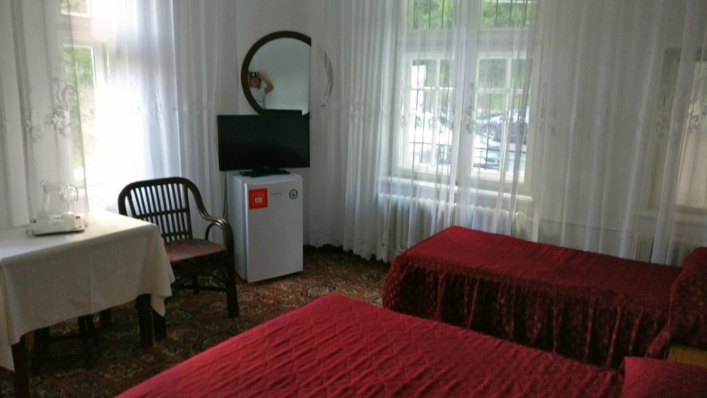 Hotel Tantzi Sinaia Eksteriør billede